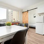 Seaside In Near Ergo Arena By Renters Διαμέρισμα *